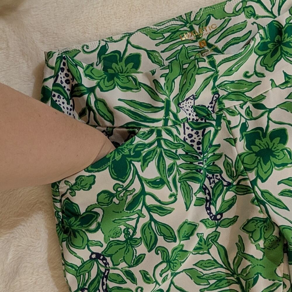 Luxletic Lilly Pulitzer | Fiddle Leaf Green Lil Escape Plan Corso Golf Pants | 8 - Picture 6 of 12